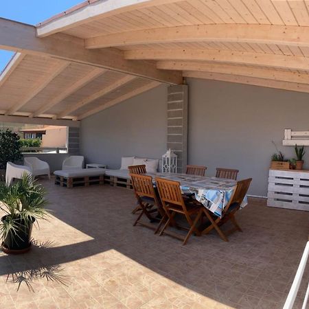 Relais La Terrazza Villa Palmadula Exterior photo